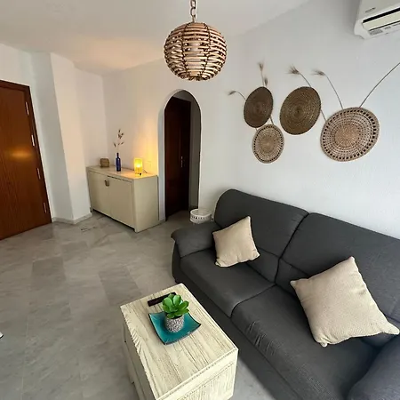 Cala Beach Apartment *