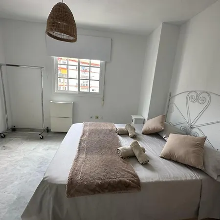 Cala Beach Apartamento *